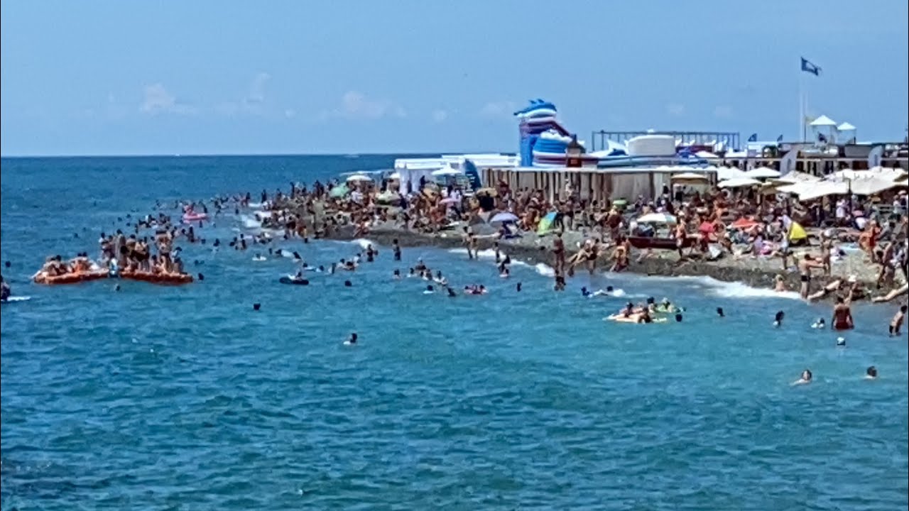 Черное море в июле