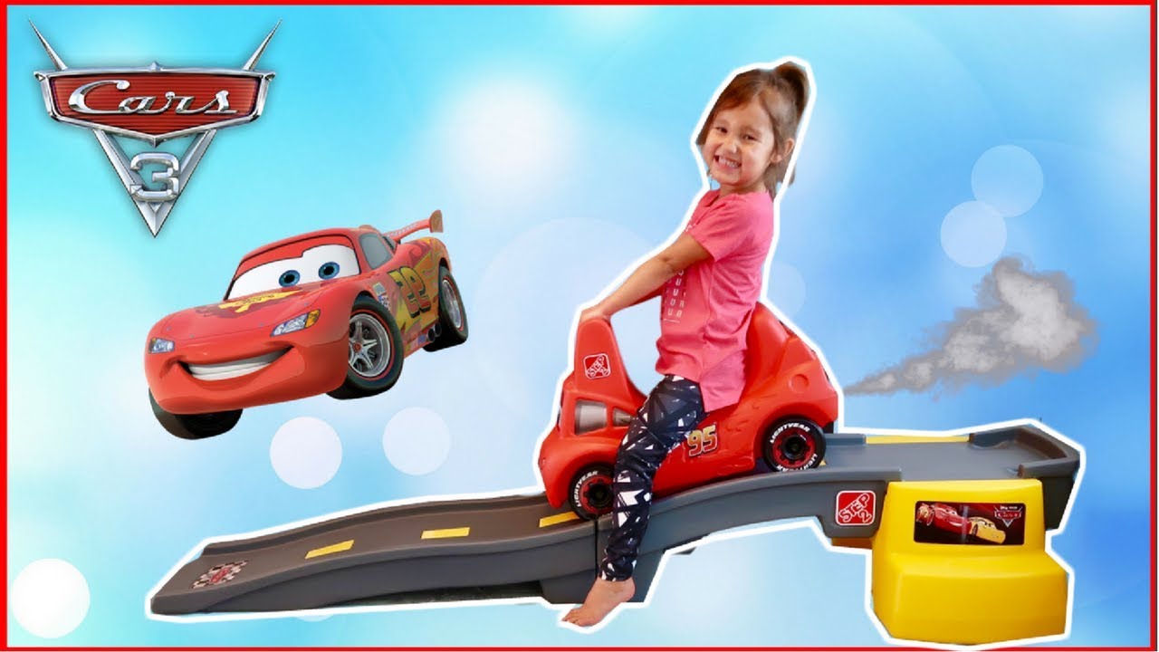 Step2 Disney Pixar Cars 3 Ride On Lightning McQueen Car Racer