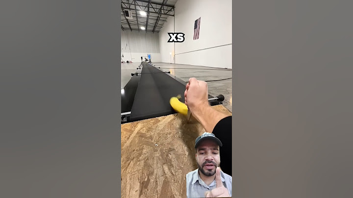 Banana vs Sword on a conveyor Belt #japanesekatanasword #sword #katanafight #asmr #shorts