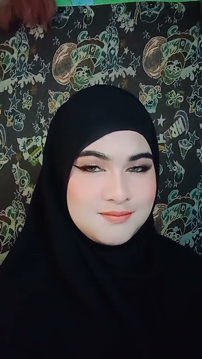INDONESIANS MAKEUP LOOK! (Indonesian Transformation)