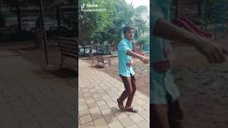 akela hai mr khiladi, akela hai mr khiladi song, mr and mrs khiladi songs, udit narayan songs, anura