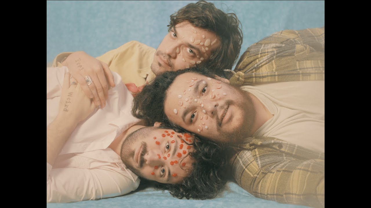 ARCHE ~ CAUSE I FEEL WEIRD (Official Video) - YouTube
