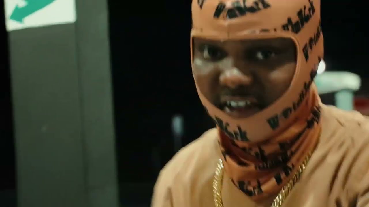 Watch bankman khronos - Tim&Ski (music video) on YouTube Watch bankman khronos - Tim&Ski (music video) on YouTube