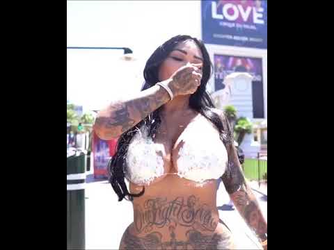 Connect brittanya razavi Brittanya Razavi