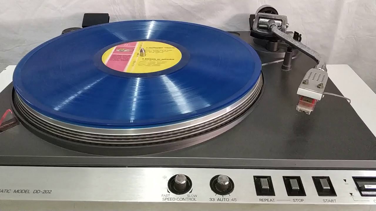 Toca Discos Toshiba DD-202 Direct Drive - YouTube