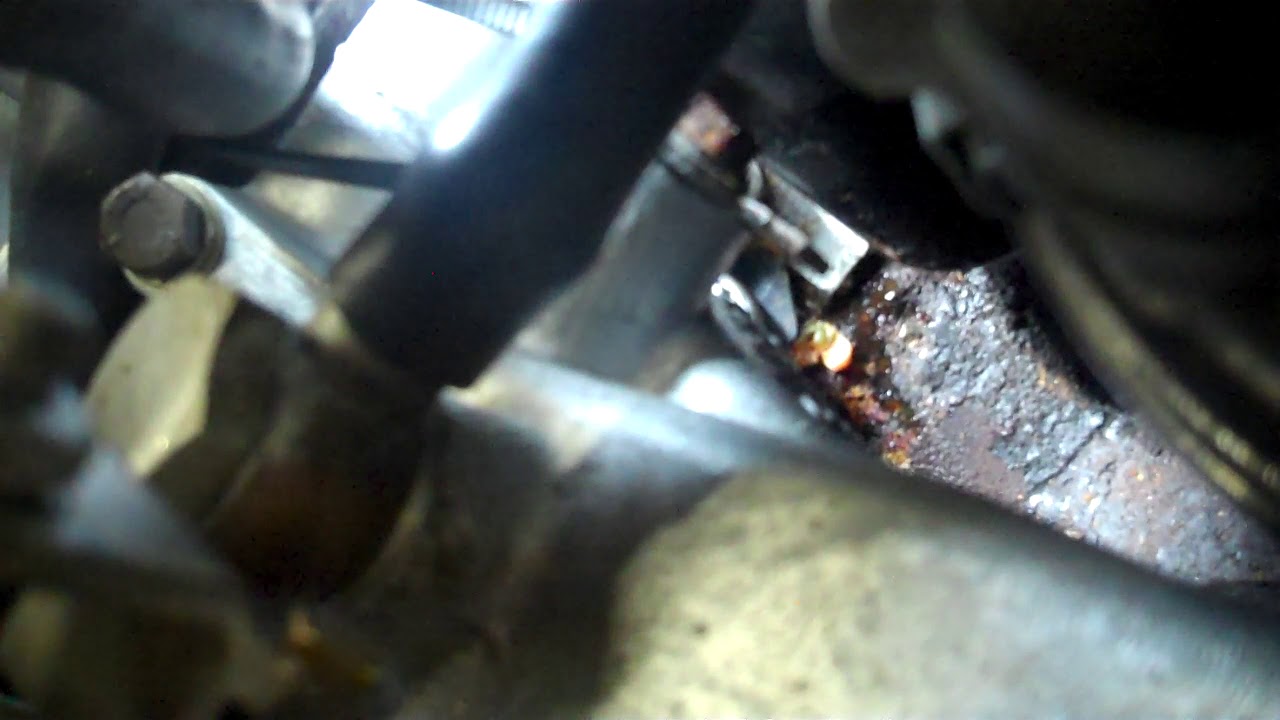 1972 Triumph Stag head gasket leak YouTube