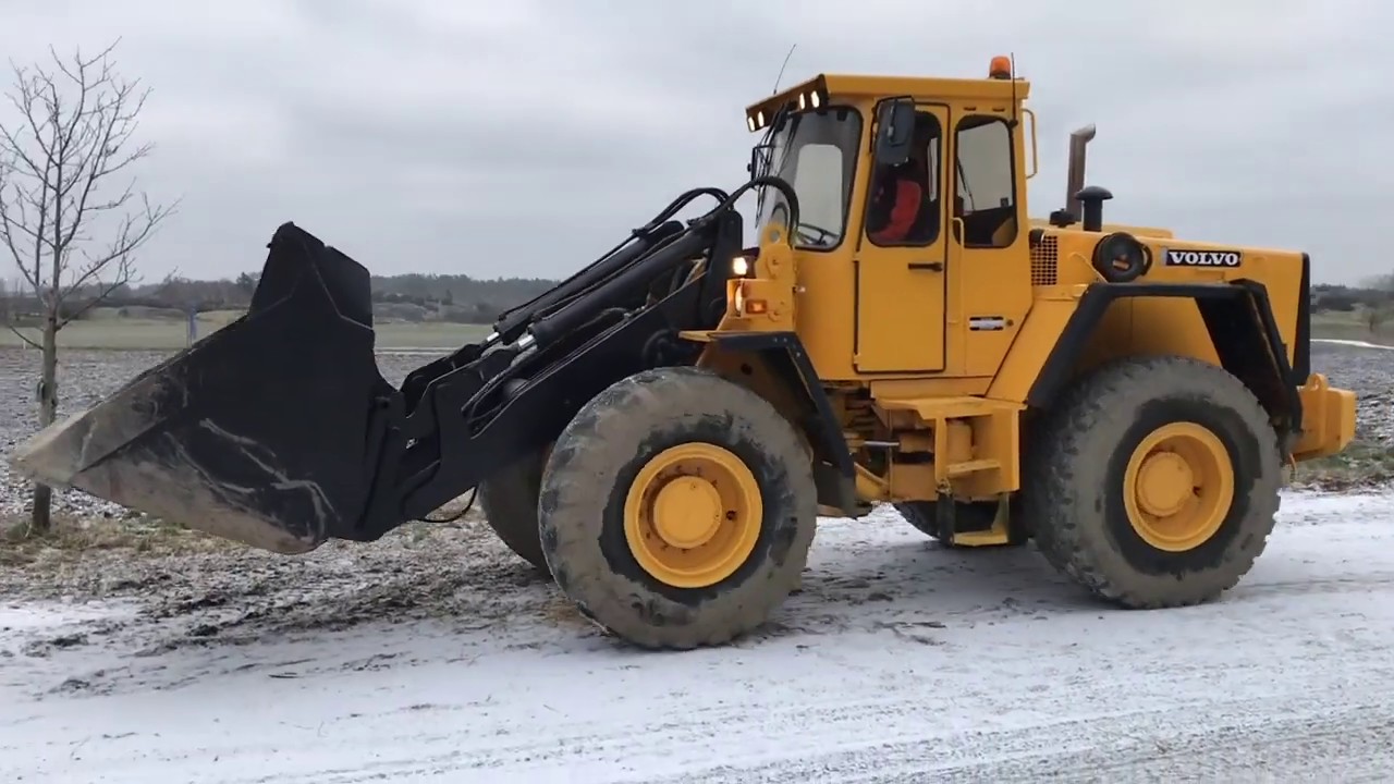 Köp Hjullastare Volvo BM 4400 på Klaravik