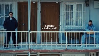 Uzi & Motive - Şarkılar Sokaklara Ait 