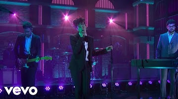 The 1975 - A Change Of Heart (Live from "Late Night with Seth Meyers")