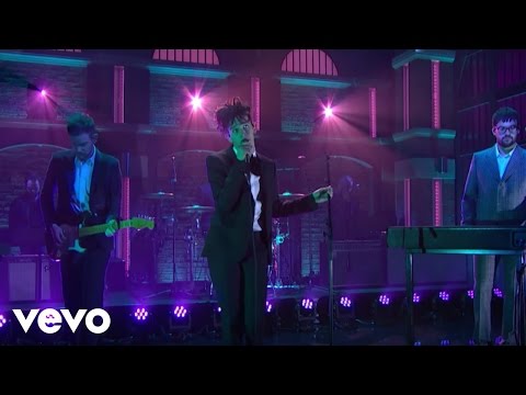 The 1975 - A Change Of Heart (Live from "Late Night with Seth Meyers")