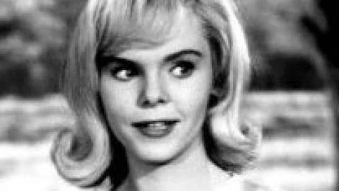 3 Unsolved Murders of Actors