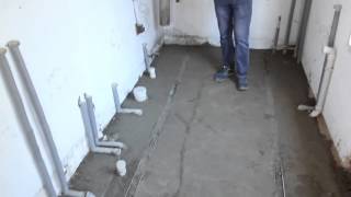 видео Система канализации для частного дома. Обустраиваем выгребную яму. Как сделать канализационную систему внутри дома