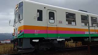 山形鉄道YR-880形気動車 白兎駅発車