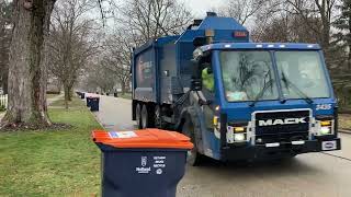 Republic Services Mack Heil Python on Recycling Pick up