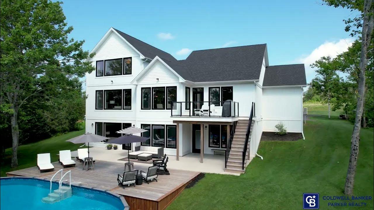 LUXURY PEI HOME FOR SALE 87 Sunset Drive, Oyster Bed Bridge, Prince