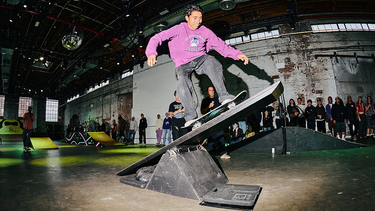 UNDERCOVER SKATETHING NTERLOCKING ロンT TRAMPOLINES AND TEETER TOTTERS: WE PRESENT THE JENKEM OBSTACLE