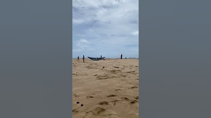 Catching practice at the beach 🏖️ #YourShots by the RT12 Malwana boys from Hambantota 🇱🇰