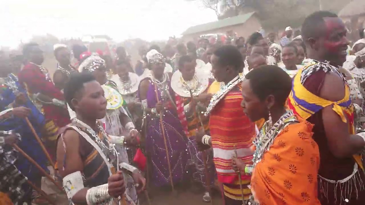 Shuhudia disko la KIMAASAI linavyo bamba wakicheza