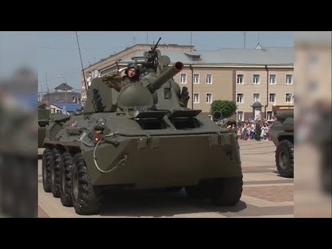 Военный парад в Валуйках
