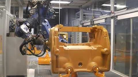 Fast offline programming of YASKAWA sanding robot.
