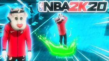 THIS LEGEND POINT FORWARD IS A DEMON ON NBA 2K20! BEST POINT FORWARD BUILD!