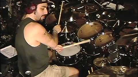 Mike Portnoy - Ten Degrees of Turbulent Drumming (Commentary)