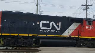 CN L554 EMD GP38-2 4708 & GP40-2L 9450 heading westbound to Aldershot Yard