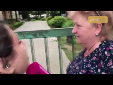 #80-ე უბნიდან აგიტატორი ქალი სამართალდამცავებმა პოლიციაში გადაიყვანეს