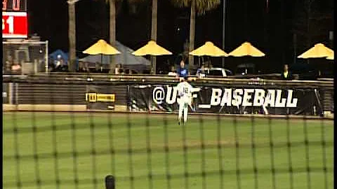 UCF Baseball's RF Erik Hempe Makes HR-Saving Catch...