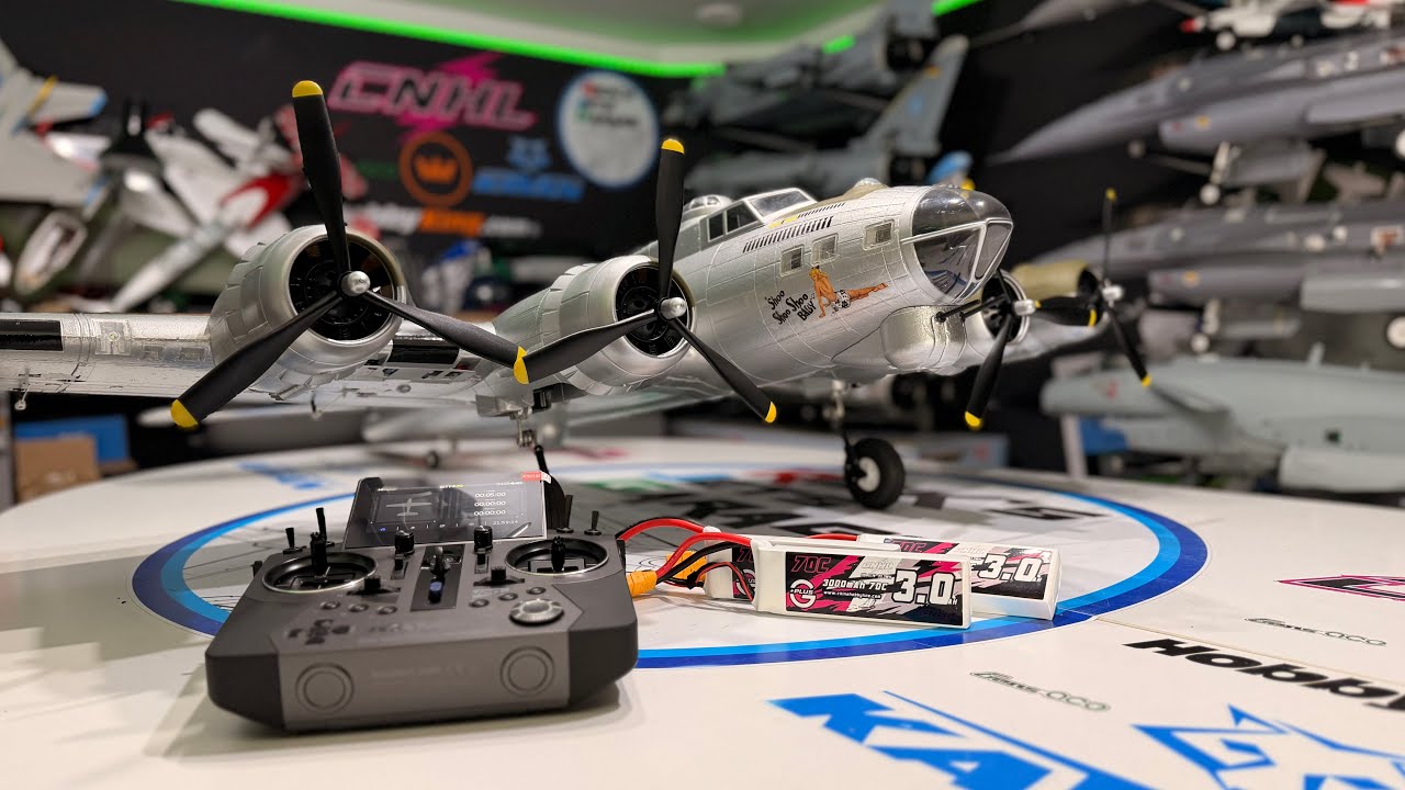 H-King B-17 F/G Silver Flying Fortress V2 1875mm (PNF) - UNBOXING
