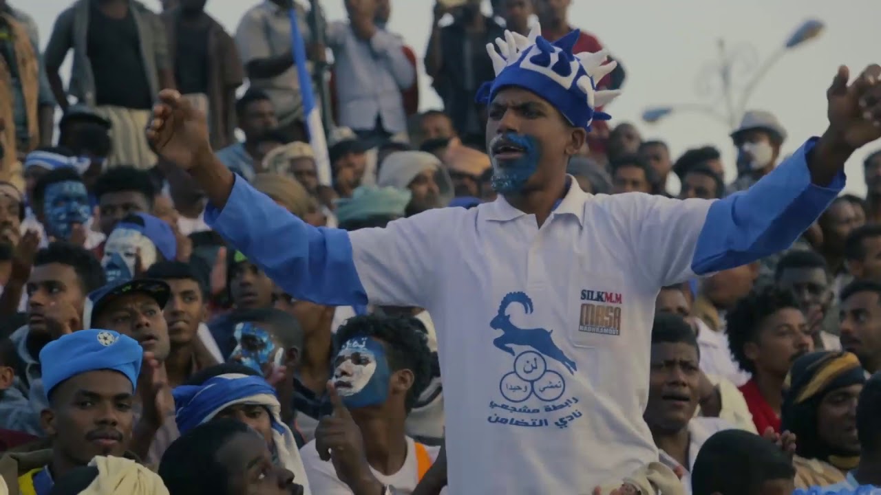 شاهد جنون مشجعي #الموج_الازرق