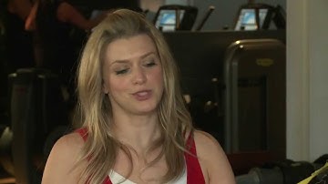 TRX Workout: How to do a Single Arm TRX Power Pull | David Lloyd Clubs