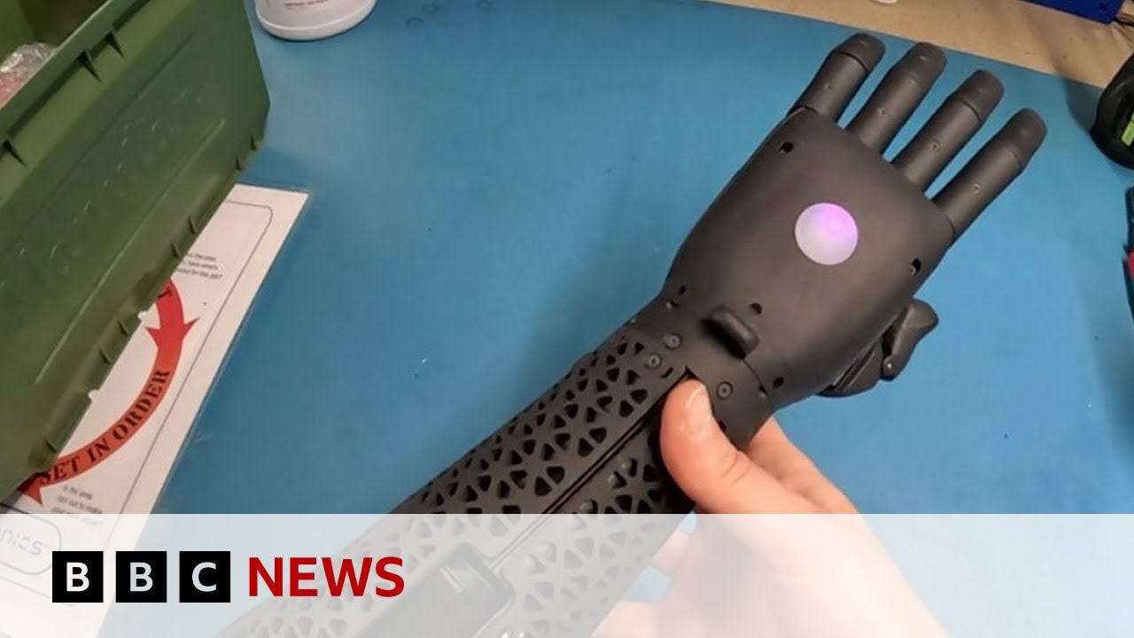 The factory making bionic arms for Ukrainian soldiers – BBC News