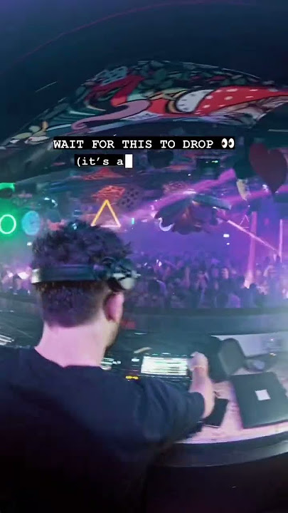 this tech house drop is mad 🤯🤯🤯 #dj #rave #techhouse #edm #shorts