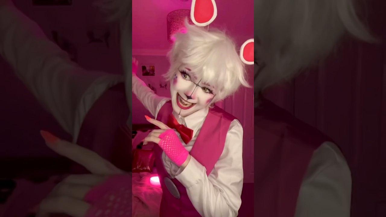 ARE WE EXCITED FOR FNAF 2 THE MOVIE?! #funtimefoxy #fnaf #fivenightsatfreddys #cosplay