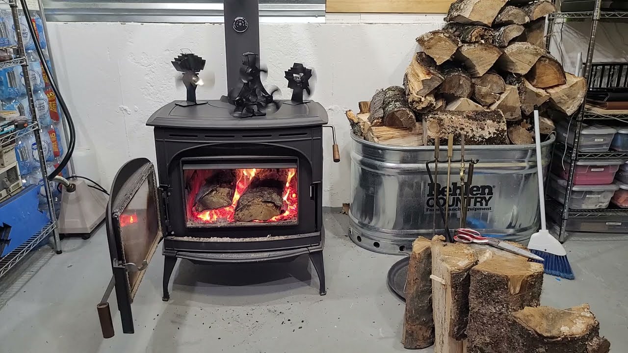 One Hour Of Watching Wood Stove Fire Crackling YouTube One Hour Of Watching Wood Stove Fire Crackling YouTube