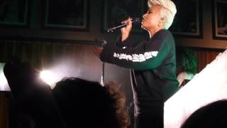 Emeli Sandé feat. Ainey Zion - Garden | Live People&#39;s Place Amsterdam 2016