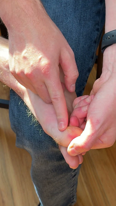 Easy Way to Pop Your Big Toe 💥