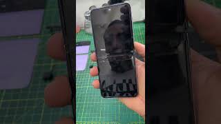 Samsung Galaxy Z Flip4 con la pantalla destruida!