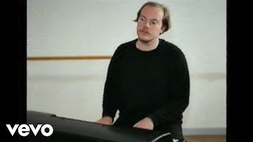 Cleopold - Not Coming Down