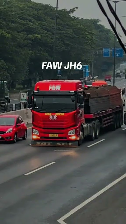 versi hino trailer🔥#drivermuda#trukoleng#hino500#volvotrucks#storywa#truktronton#trukbesar#shortvide