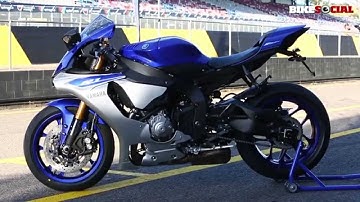 Yamaha YZF-R1 & R1M (2015) - Track Review