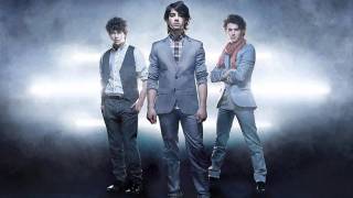 Watch Jonas Brothers Hello Goodbye video