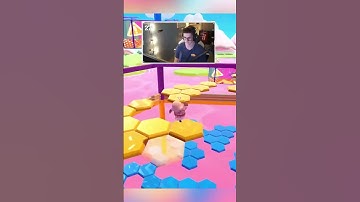 I BEAT A HACKER IN FALL GUYS!