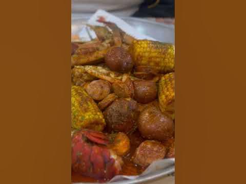 mardi gras seafood boil