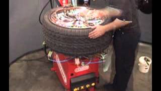 Tire Changer 101 - Changing an ALuminum Wheel