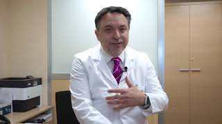 What pathologies does the Neurology Service at La Luz Hospital treat?