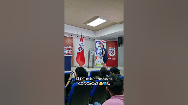 Cuando nuestro DT Thomas Christiansen llega a la sala de conferencias el mundo se detiene! 🫣💙🇵🇦