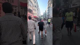 İzmi̇r Karşiyaka Çarşi