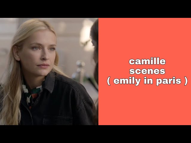 The belt bag of Camille (Camille Razat) in Emily in Paris (S01E04)